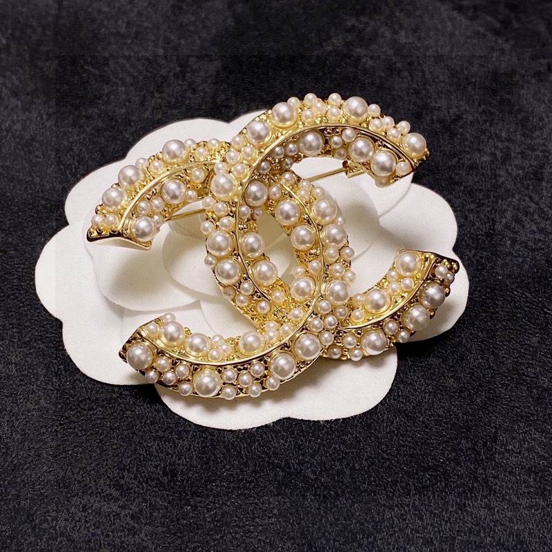 Chanel Brooch 1lyx81 (1)